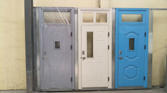 洛川学校教室门 洛川学校教室门